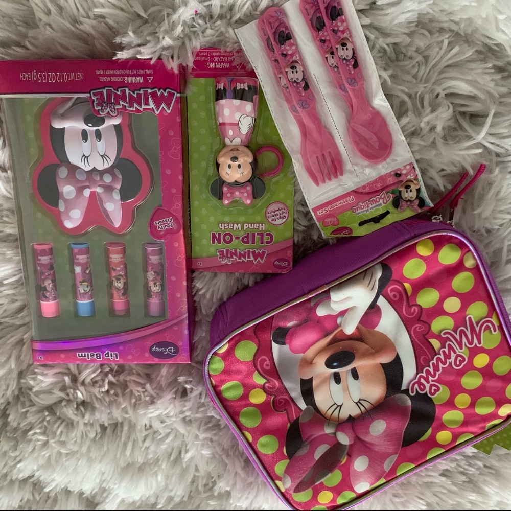 Minnie Mouse Disney lunchbox gift set